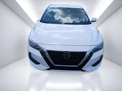 Used 2021 Nissan Sentra SV FWD image 3