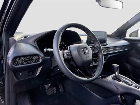 Certified 2023 Honda HR-V Sport image 10