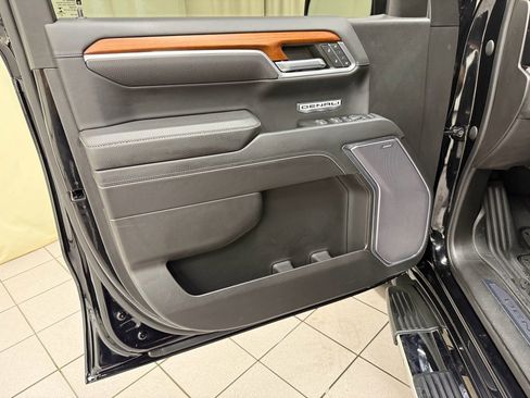 Certified 2023 GMC Sierra 1500 Denali w/ Technology Package image 29