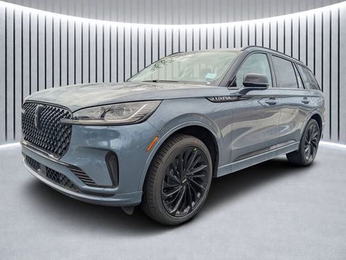 New 2026 Lincoln Aviator Reserve image 7