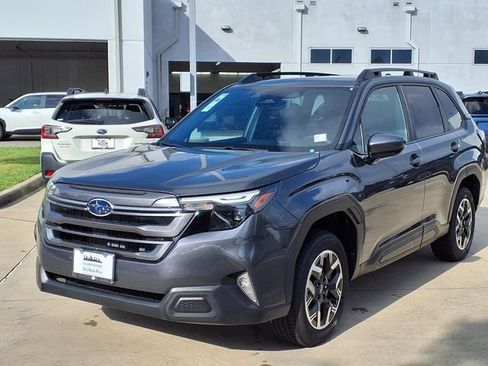 New 2026 Subaru Forester Premium AWD/4WD image 3