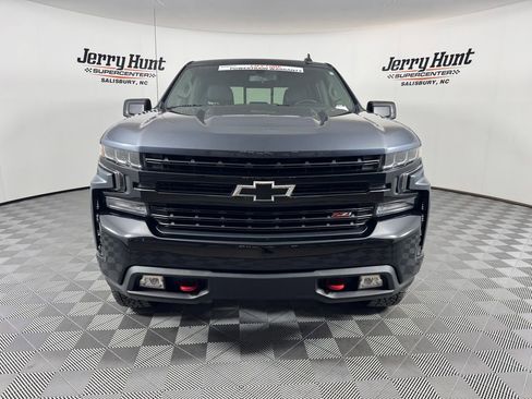 Used 2021 Chevrolet Silverado 1500 LT Trail Boss w/ Convenience Package II AWD/4WD image 4