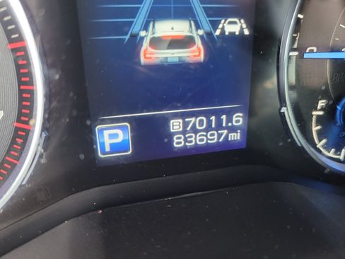 Used 2020 Subaru Ascent Touring AWD/4WD image 31