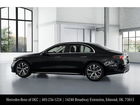 Used 2025 Mercedes-Benz E 350 E  350 image 32