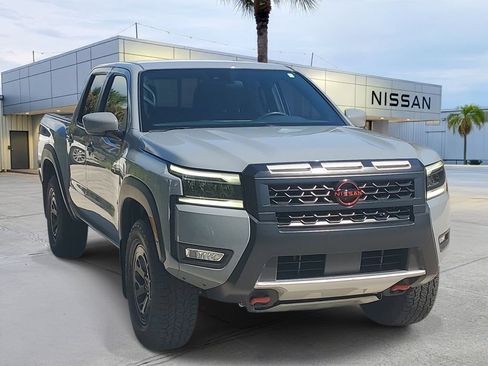 Used 2025 Nissan Frontier PRO-4X w/ Interior Protection Package AWD/4WD image 9