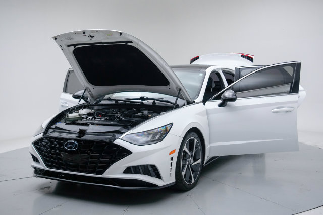Used 2021 Hyundai Sonata SEL Plus w/ Tech Package FWD image 17