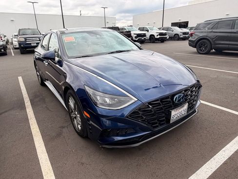 Used 2020 Hyundai Sonata SEL FWD image 2