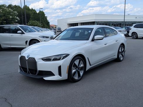 Used 2025 BMW i4 eDrive40 w/ M Sport Package RWD image 7