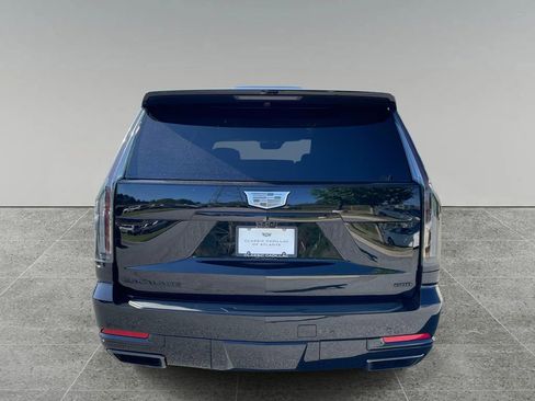 New 2026 Cadillac Escalade Platinum Sport w/ LPO, ONYX Package AWD/4WD image 4