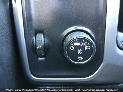 Used 2017 GMC Sierra 1500 SLE w/ SLE Value Package image 42