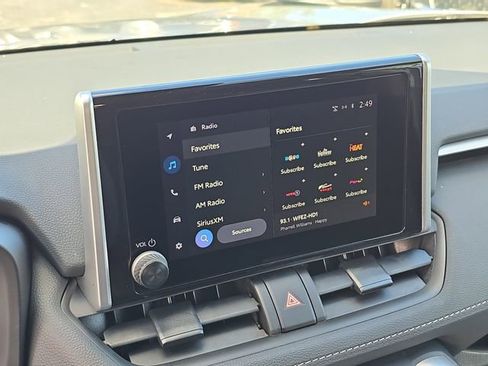 Used 2024 Toyota RAV4 LE image 22