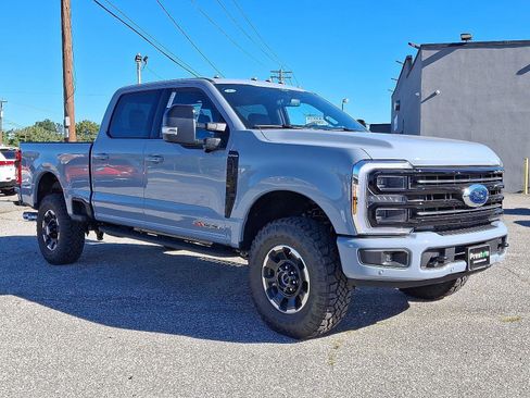 New 2026 Ford F250 Platinum w/ Tremor Off-Road Package image 2