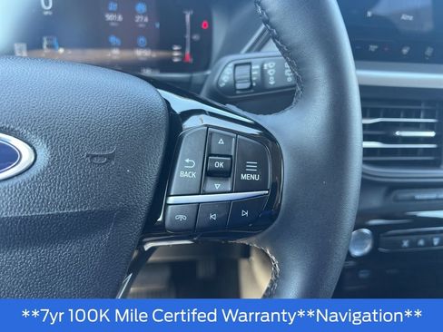 Used 2023 Ford Escape Active w/ Tech Pack #1 AWD/4WD image 9