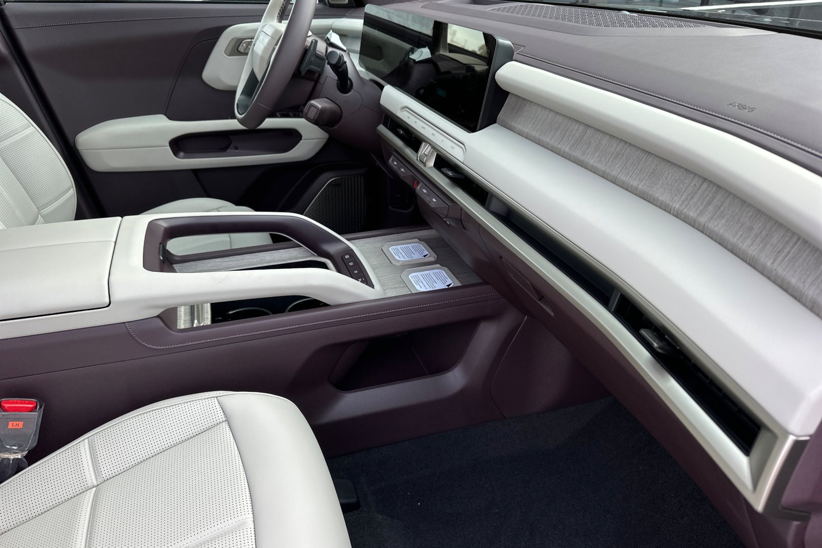 New 2027 Kia Telluride SX Prestige AWD/4WD image 16