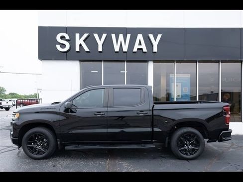 Used 2024 Chevrolet Silverado 1500 RST w/ LPO, Dark Essentials Package RWD image 2
