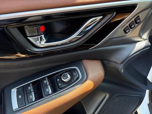 Used 2022 Subaru Outback Touring w/ Popular Package #2 image 21