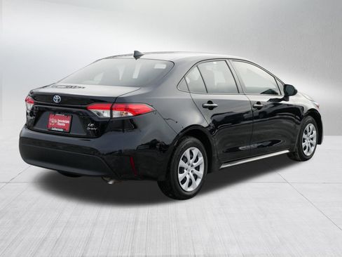 Certified 2025 Toyota Corolla LE image 7