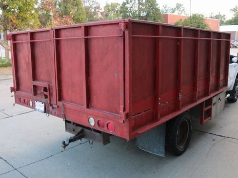 Used 2006 Ford F350 XL image 16