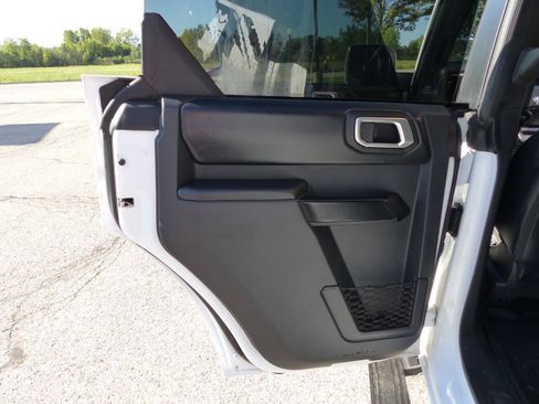 Used 2025 Ford Bronco Outer Banks AWD/4WD image 48