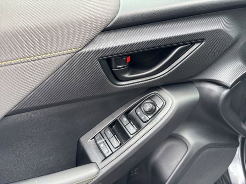 Certified 2025 Subaru Crosstrek 2.5i Sport w/ Crosstrek Mirror Package image 20