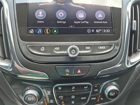 Used 2023 Chevrolet Equinox RS w/ RS Leather Package FWD image 17