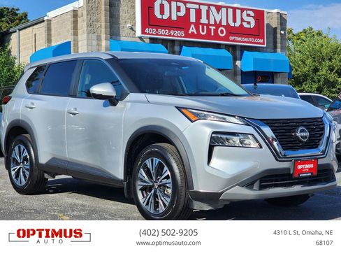 Used 2022 Nissan Rogue SV AWD/4WD image 1