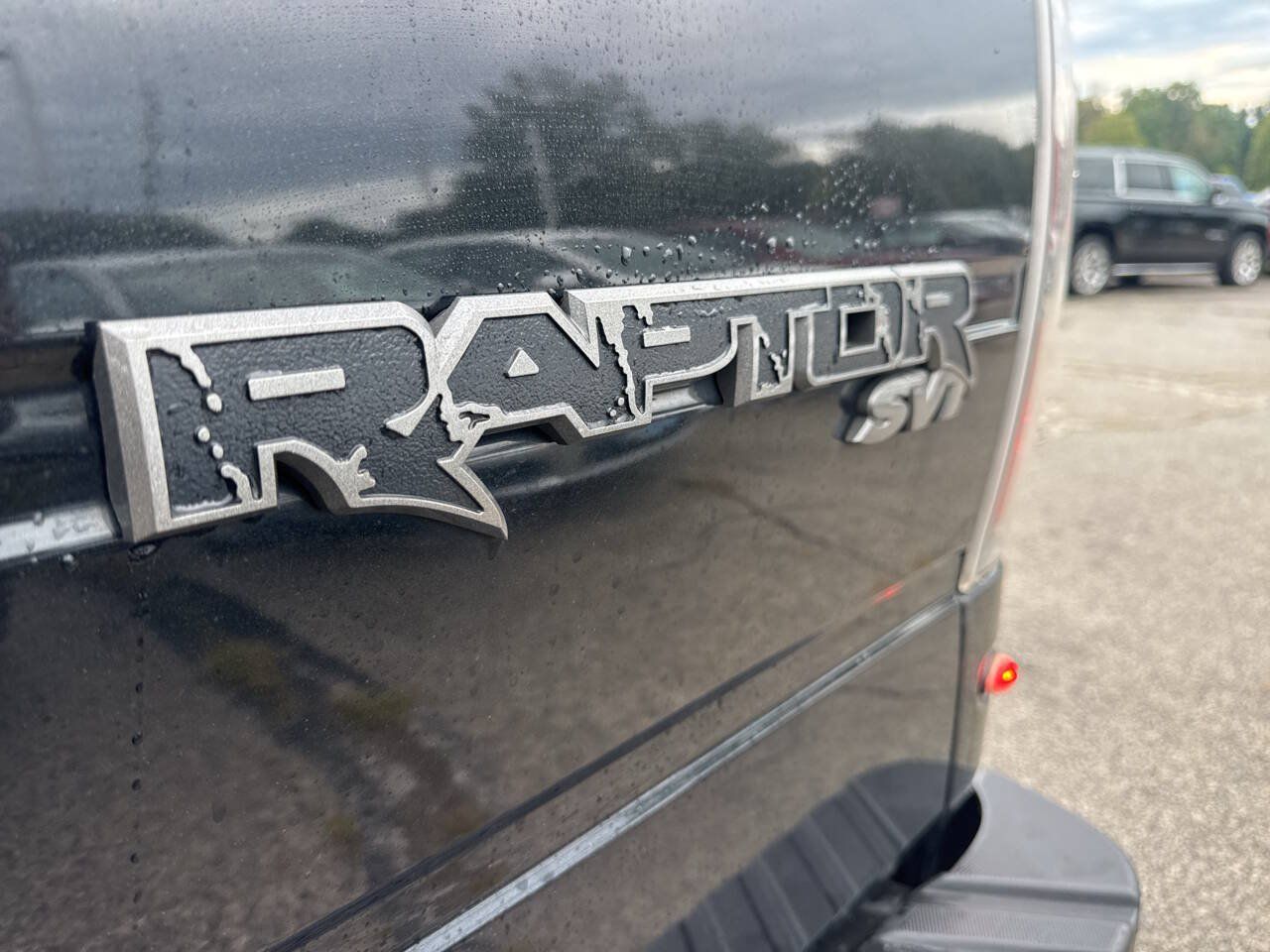 Used 2010 Ford F150 Raptor AWD/4WD image 35