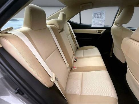 Used 2017 Toyota Corolla LE FWD image 24