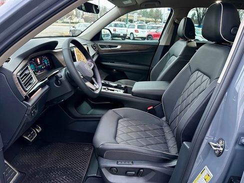 New 2026 Volkswagen Atlas SEL Premium R-Line AWD/4WD image 12