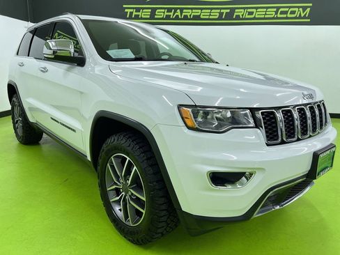 Used 2020 Jeep Grand Cherokee Limited AWD/4WD image 2
