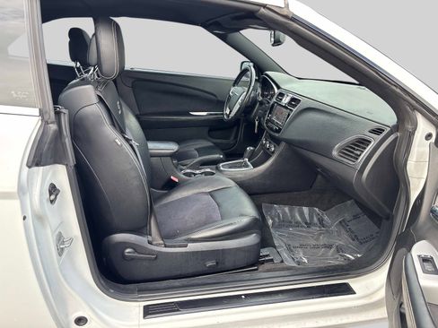 Used 2012 Chrysler 200 S image 13