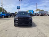 New 2025 Jeep Grand Cherokee Altitude image 2