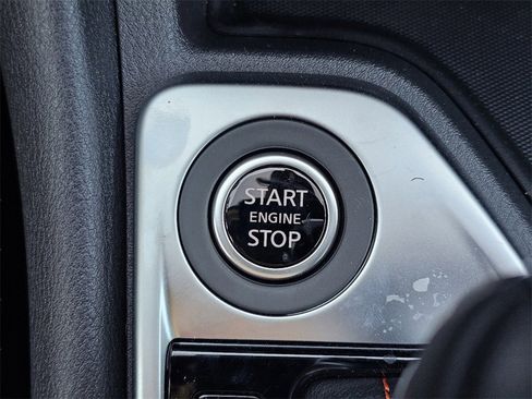 New 2025 Nissan Sentra SR image 21