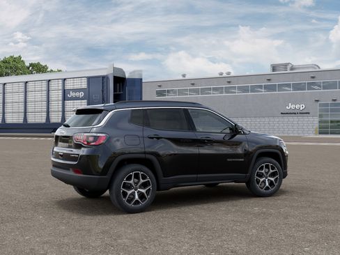 New 2026 Jeep Compass Limited w/ Sun, Sound & Navigation Group AWD/4WD image 4