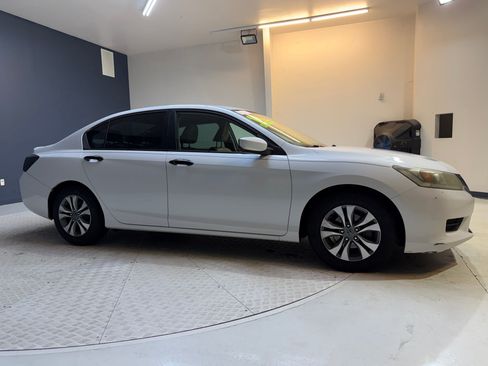 Used 2014 Honda Accord LX image 7