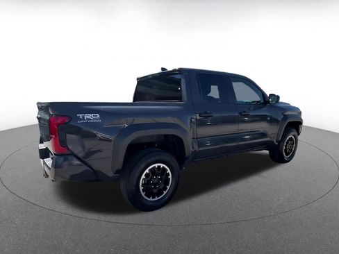 Used 2025 Toyota Tacoma TRD Off-Road image 18