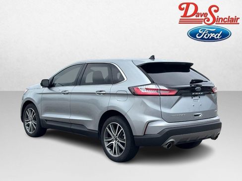 Used 2023 Ford Edge Titanium AWD/4WD image 9