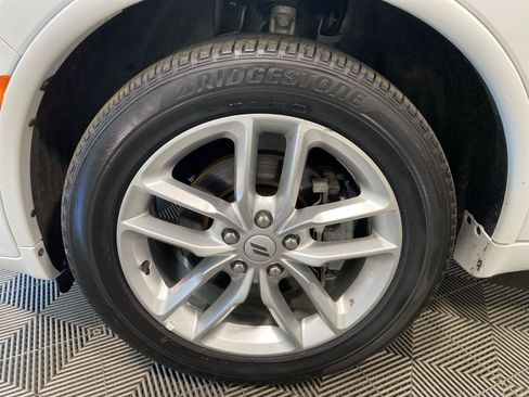 Used 2025 Dodge Durango R/T AWD/4WD image 9
