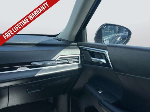 Used 2022 Mitsubishi Outlander SE AWD/4WD image 21