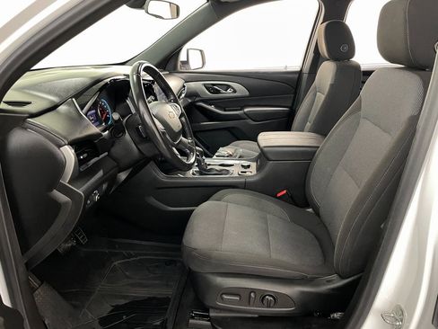 Certified 2022 Chevrolet Traverse LT image 7