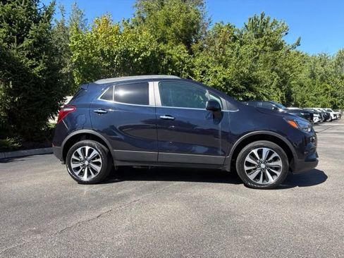 Used 2022 Buick Encore Preferred w/ Safety Package AWD/4WD image 9