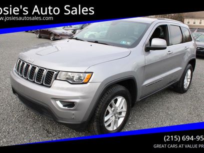 Used 2017 Jeep Grand Cherokee Laredo w/ Quick Order Package 23E