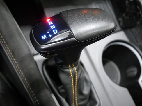 Used 2023 Dodge Durango R/T w/ Hemi Orange Plus Package AWD/4WD image 23