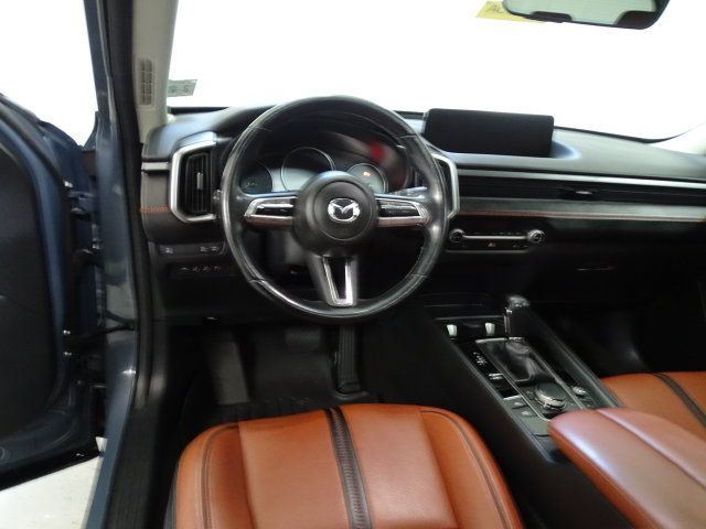 Used 2023 MAZDA CX-50 Meridian Edition w/ Apex Package AWD/4WD image 5