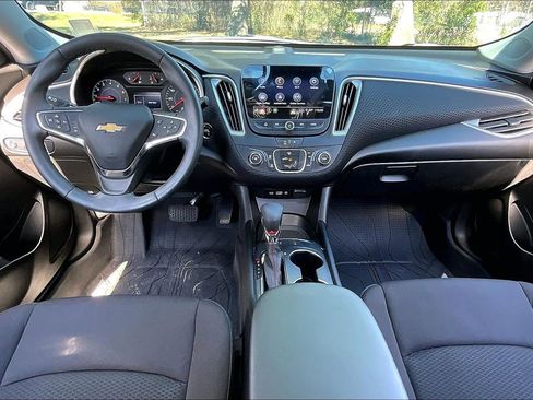 Used 2024 Chevrolet Malibu RS w/ LPO, Floor Liner Package image 7