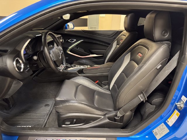 Used 2024 Chevrolet Camaro SS RWD image 8