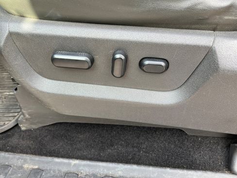 Used 2011 Ford F350 Lariat w/ Lariat Ultimate Pkg image 11