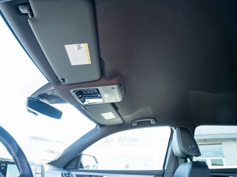 New 2026 Volkswagen Atlas Cross Sport SE image 12