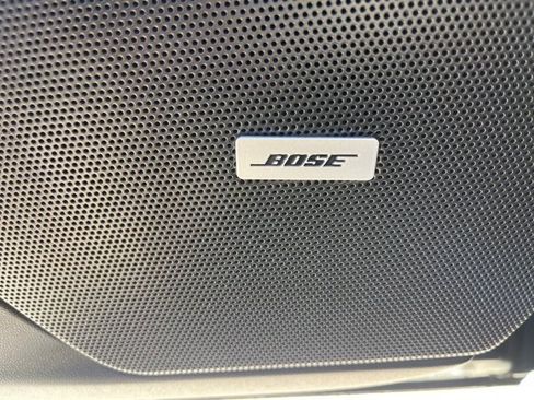 New 2025 Cadillac XT6 Luxury image 16