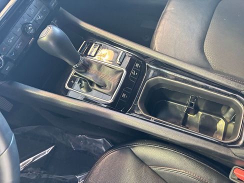 Used 2025 Jeep Compass Trailhawk image 45